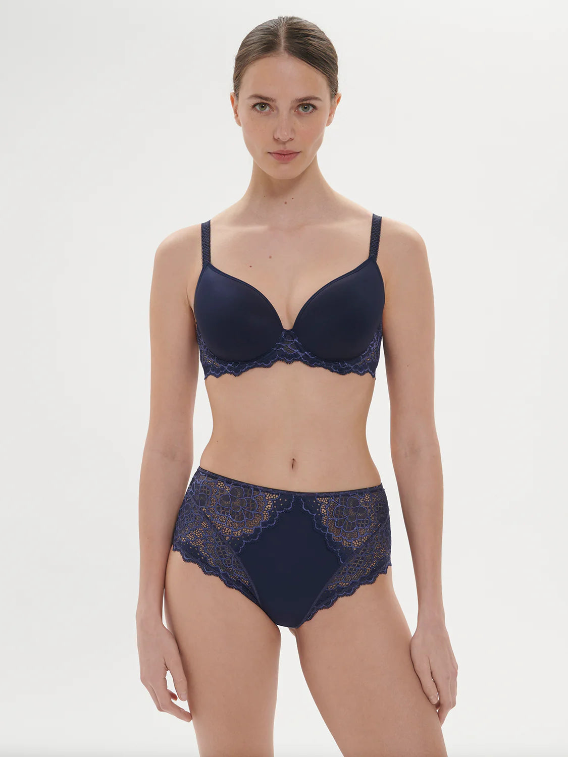 Caresse 3D Spacer Plunge T-Shirt Bra In Ink Blue - Simone Perele