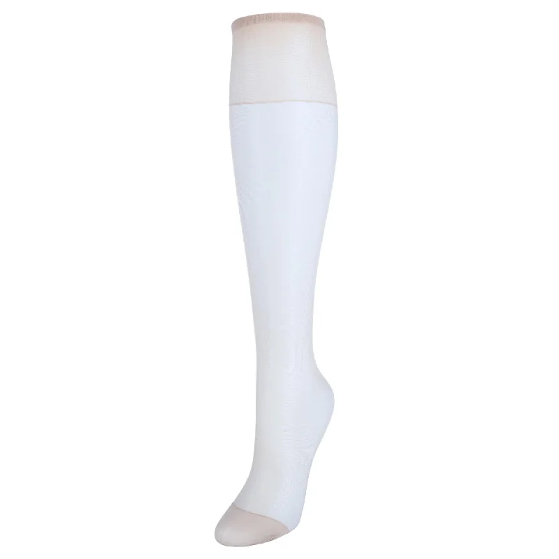 Women's Silk Reflections Sheer Knee Highs Reinforced Toe (2 Pack)